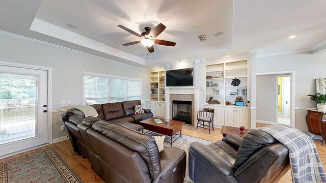 218 Azalea Lane, Headland, AL 36345