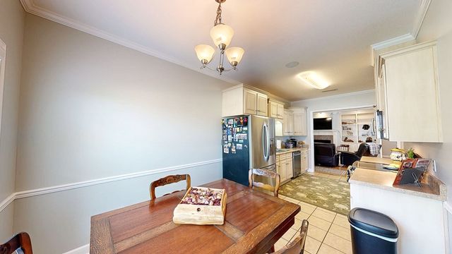 218 Azalea Lane, Headland, AL 36345