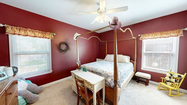 218 Azalea Lane, Headland, AL 36345