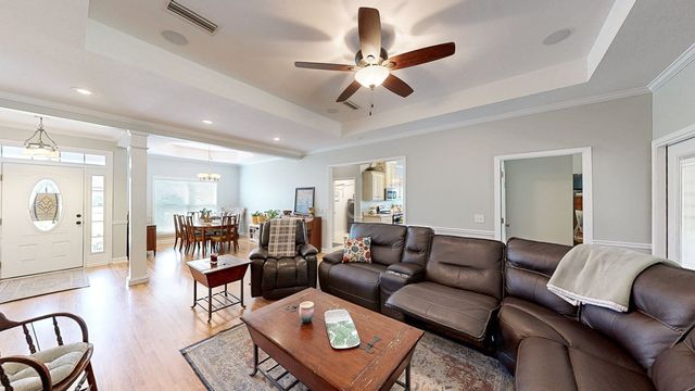 218 Azalea Lane, Headland, AL 36345