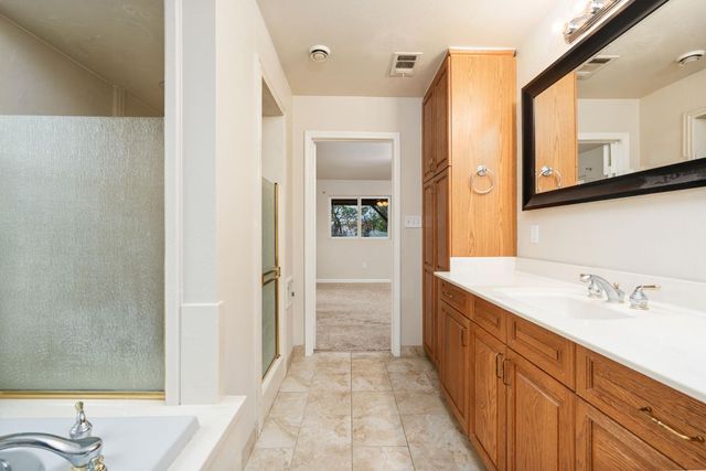 50890 Rosemary Lane, Yokuts Valley, CA 93675