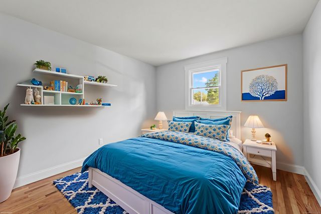 15 Lancaster Road, Glastonbury, CT 06033