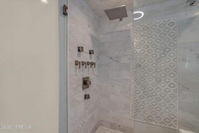 243 Overbrook Avenue, Oakhurst, NJ 07755