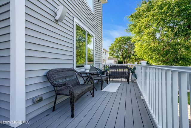 243 Overbrook Avenue, Oakhurst, NJ 07755