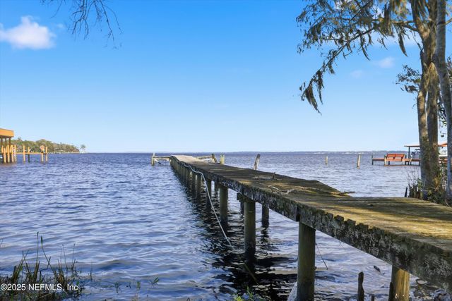 472 CEDAR CREEK Road, Palatka, FL 32177