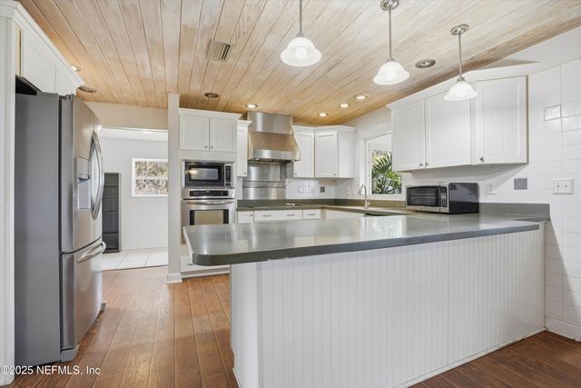 472 CEDAR CREEK Road, Palatka, FL 32177