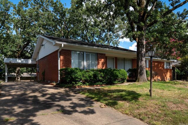 5104 N Cedar Street, North Little Rock, AR 72116