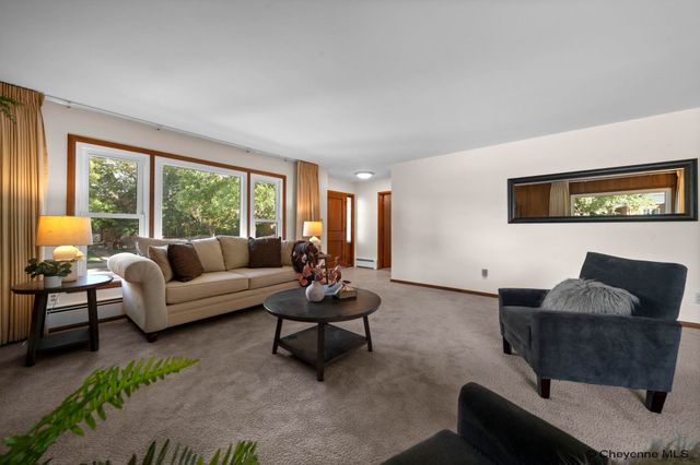3420 CAPITOL AVE, Cheyenne, WY 82001