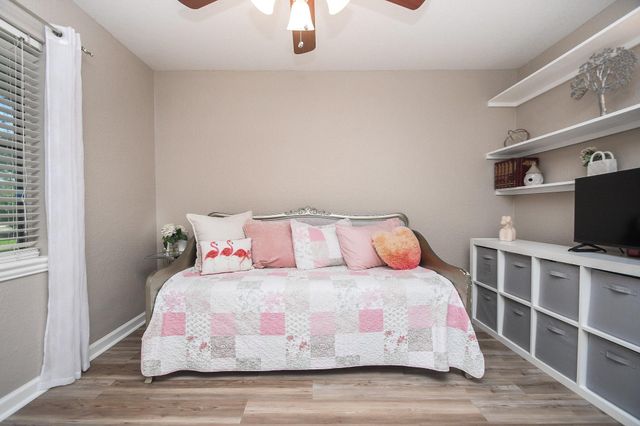 16902 Berry Road, Pearland, TX 77584