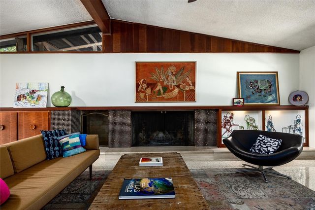 415 NW 32ND STREET, Gainesville, FL 32607