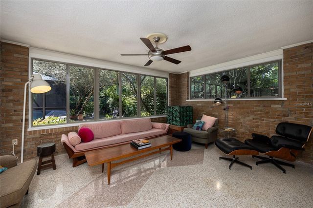 415 NW 32ND STREET, Gainesville, FL 32607