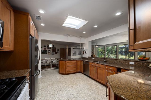 415 NW 32ND STREET, Gainesville, FL 32607