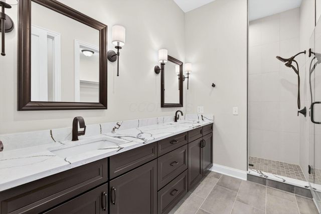 130 Barrington Place, Powell, OH 43065