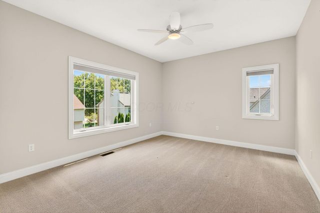 130 Barrington Place, Powell, OH 43065