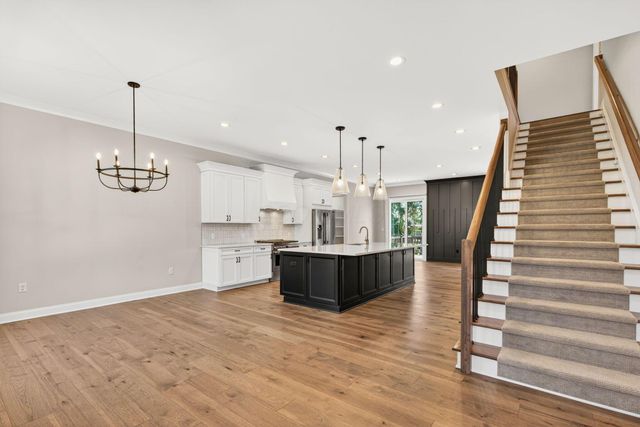 130 Barrington Place, Powell, OH 43065