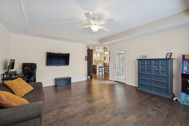 1676 Center Star Rd, Columbia, TN 38401