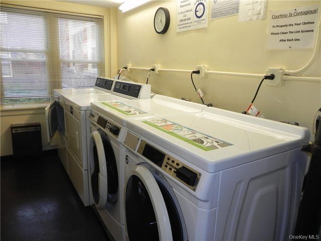 1250 North Avenue 209, New Rochelle, NY 10804