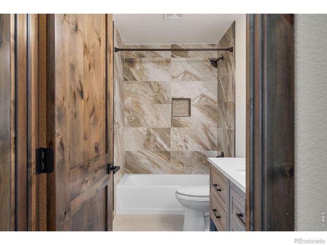 4221 Gemstone Lane, Fort Collins, CO 80525