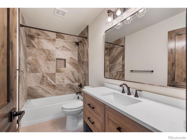 4221 Gemstone Lane, Fort Collins, CO 80525