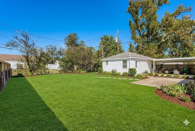 9711 Marydel Street, Houston, TX 77076