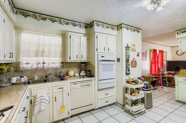 9711 Marydel Street, Houston, TX 77076