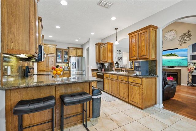 3 Chase Creek Drive, Henderson, TX 75652