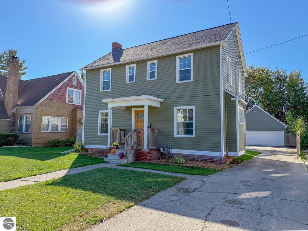 3109 State Street, Saginaw, MI 48602