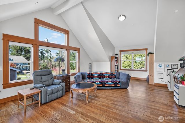 12295 15th Avenue SW, Burien, WA 98146
