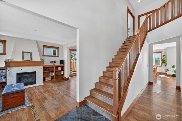 12295 15th Avenue SW, Burien, WA 98146