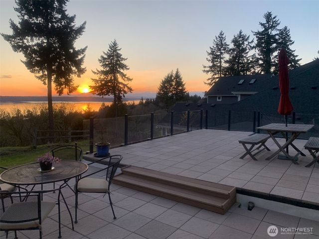 12295 15th Avenue SW, Burien, WA 98146
