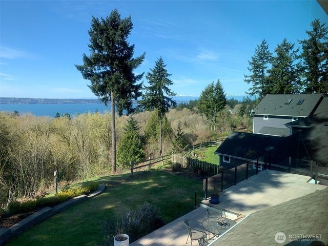 12295 15th Avenue SW, Burien, WA 98146