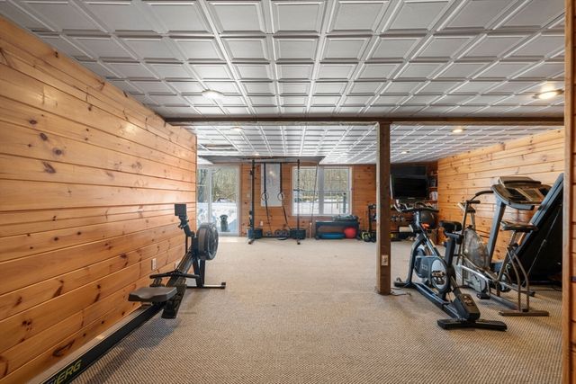 245 Perryville Rd, Rehoboth, MA 02769