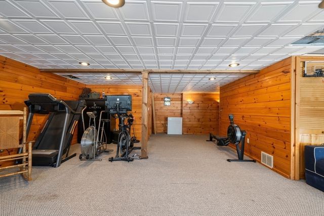 245 Perryville Rd, Rehoboth, MA 02769