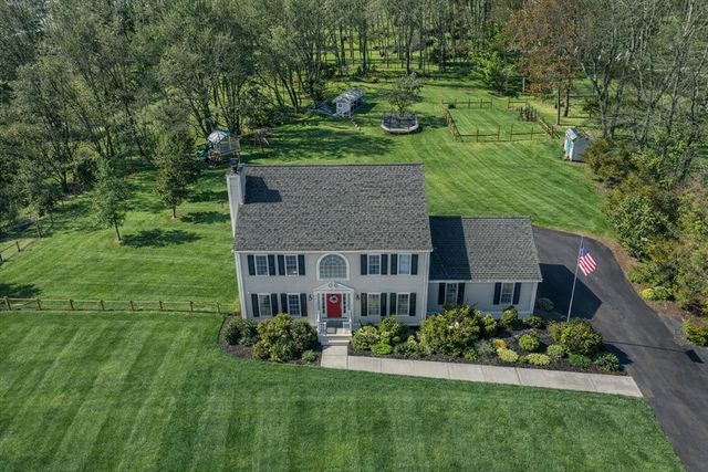 245 Perryville Rd, Rehoboth, MA 02769