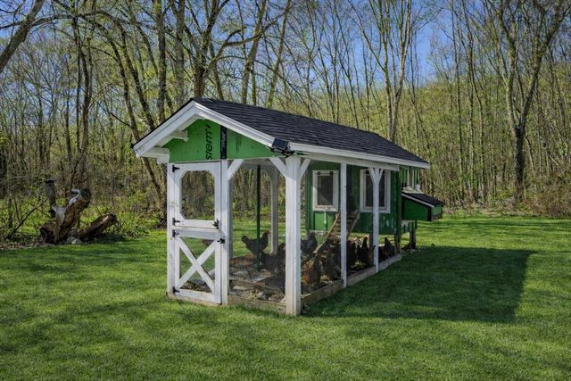 245 Perryville Rd, Rehoboth, MA 02769