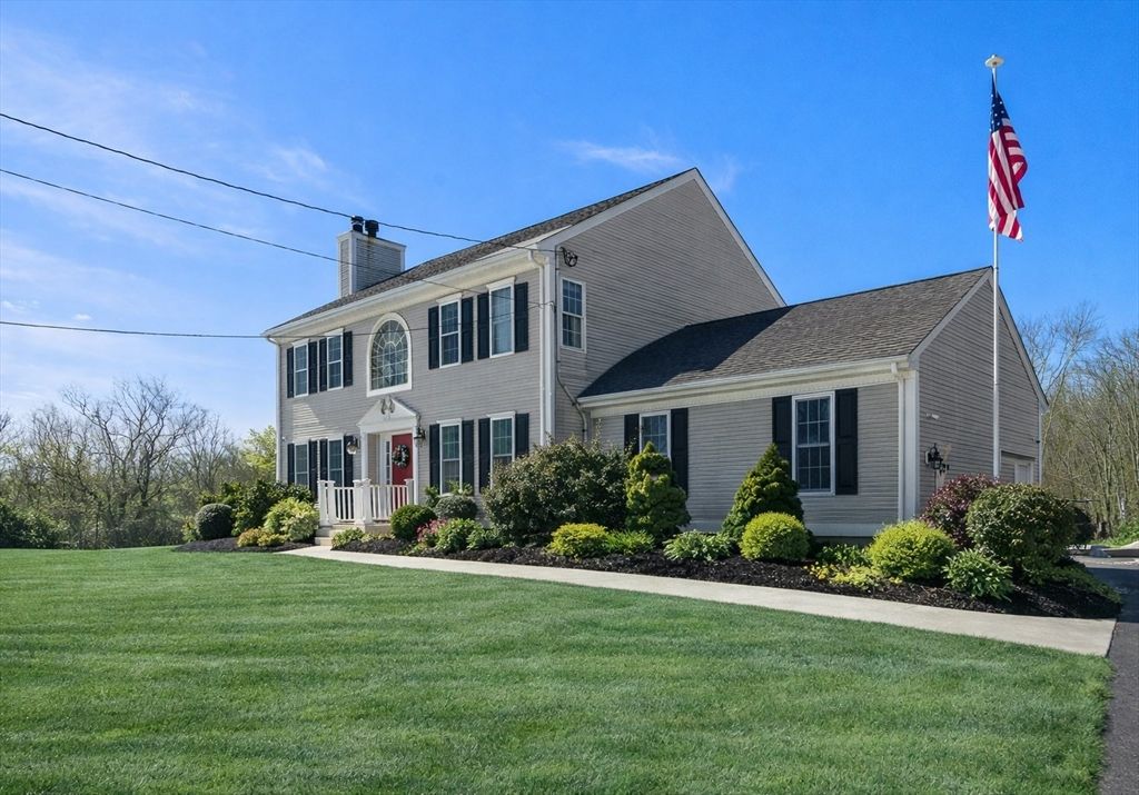 245 Perryville Rd, Rehoboth, MA 02769