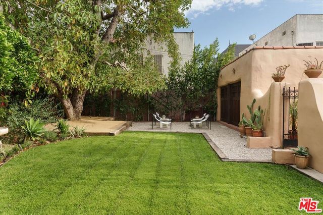 2414 4th Avenue, Los Angeles, CA 90018