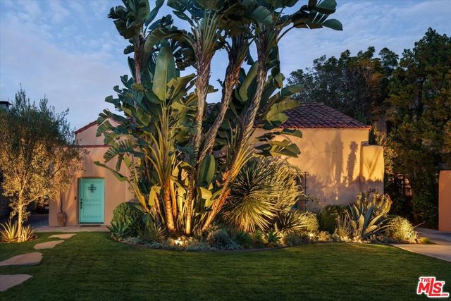 2414 4th Avenue, Los Angeles, CA 90018