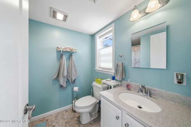 105 W Dune Way, Lavallette, NJ 08735