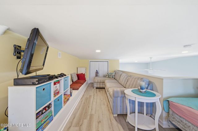 105 W Dune Way, Lavallette, NJ 08735