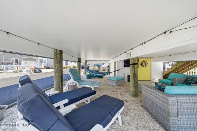 105 W Dune Way, Lavallette, NJ 08735