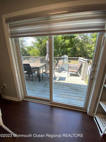 511 W Park Avenue, Oakhurst, NJ 07755