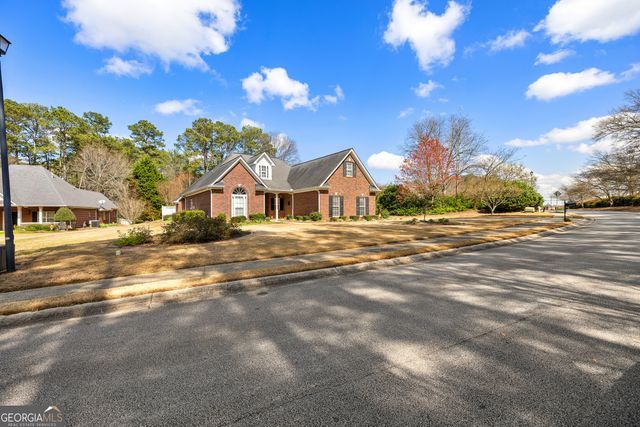 105 Biltmore Drive, Fayetteville, GA 30214