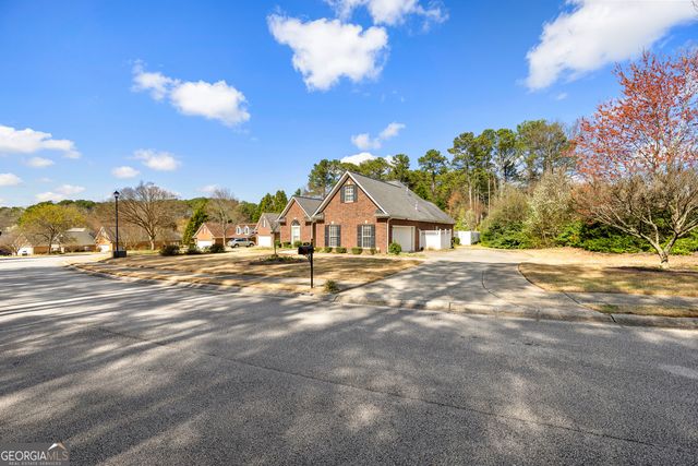 105 Biltmore Drive, Fayetteville, GA 30214