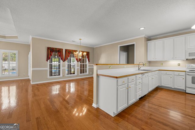 105 Biltmore Drive, Fayetteville, GA 30214