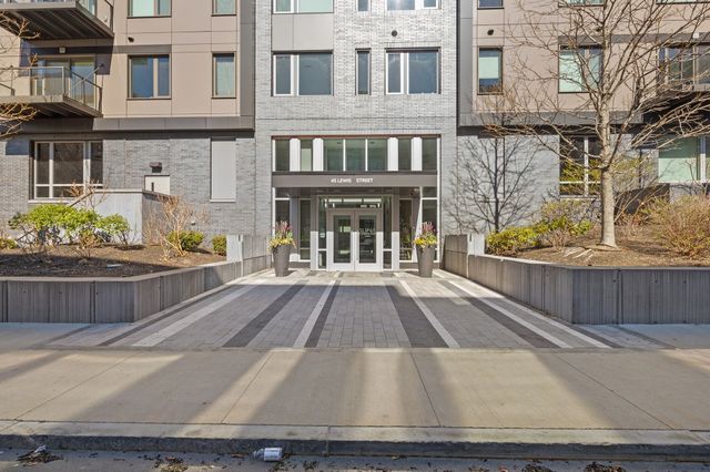 45 Lewis St 502, Boston, MA 02128