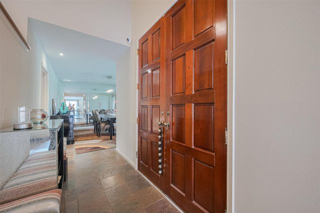 12231 Carriage Hill Drive, Houston, TX 77077