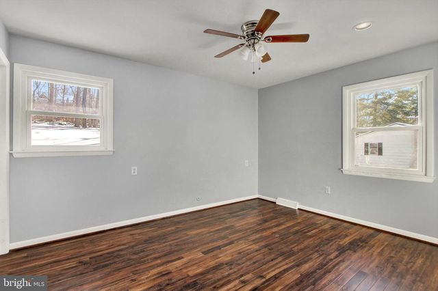 10968 OLD FORGE RD, Waynesboro, PA 17268