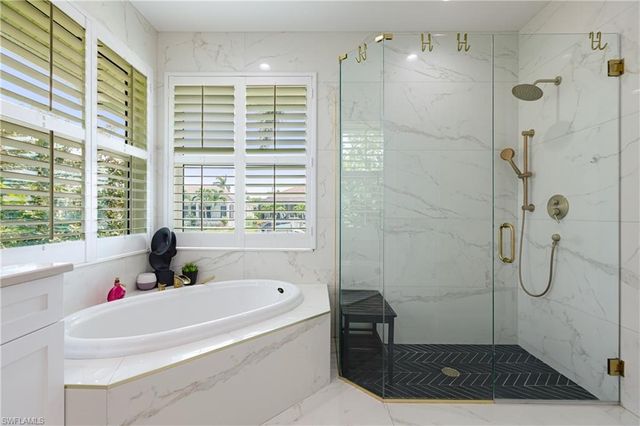 1045 Cottonwood CT, Marco Island, FL 34145