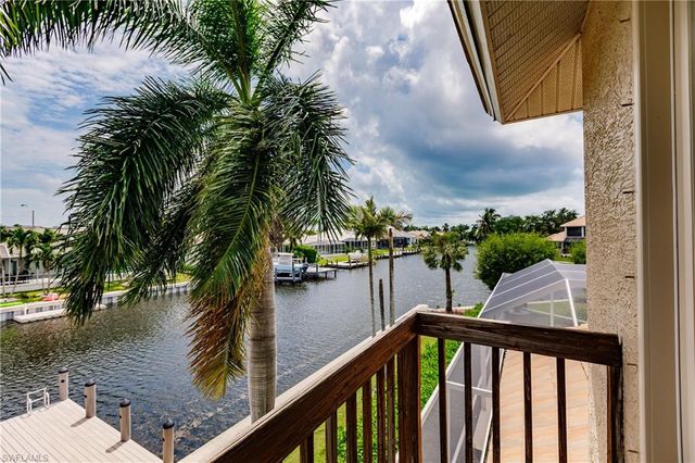 1045 Cottonwood CT, Marco Island, FL 34145